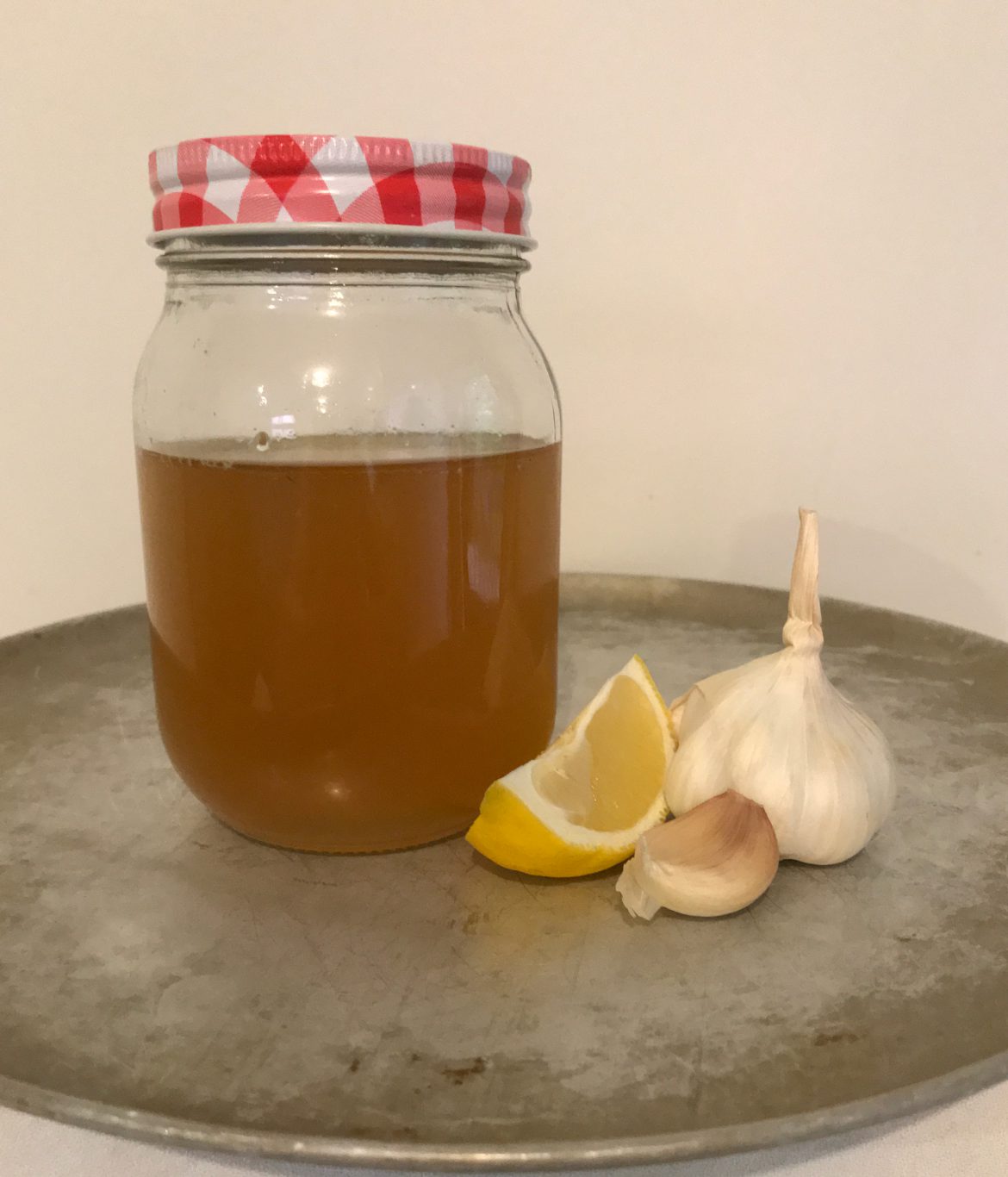 Slow Cooker Chicken Broth