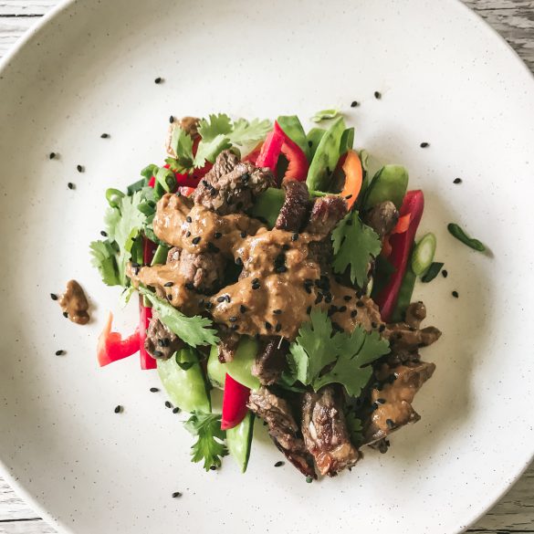 Almond Satay Beef Salad